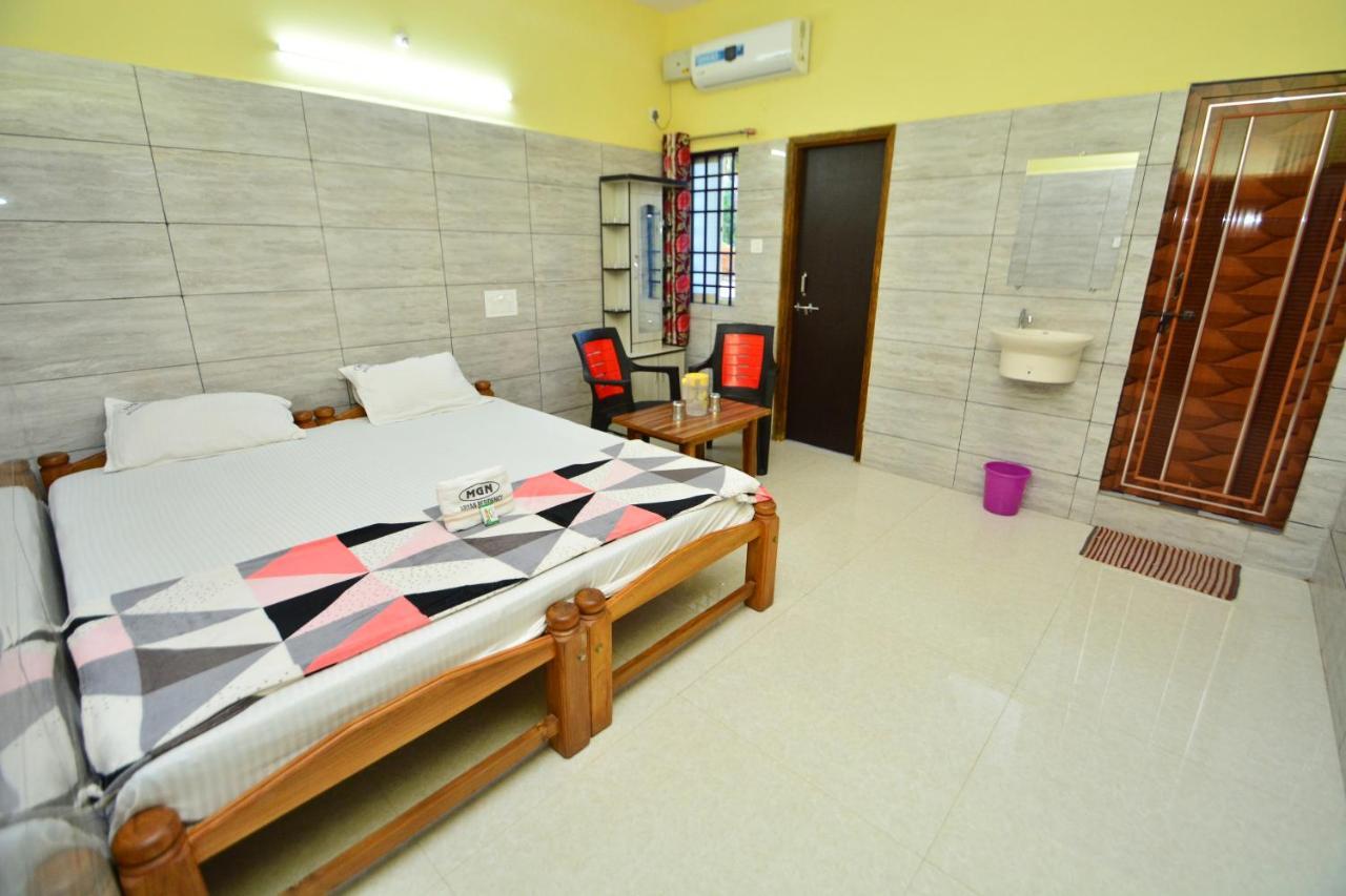 Aryan Residency Villa Mavalli Luaran gambar