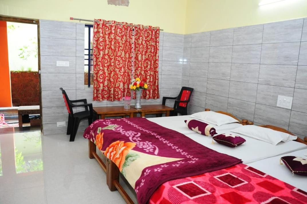 Aryan Residency Villa Mavalli Luaran gambar