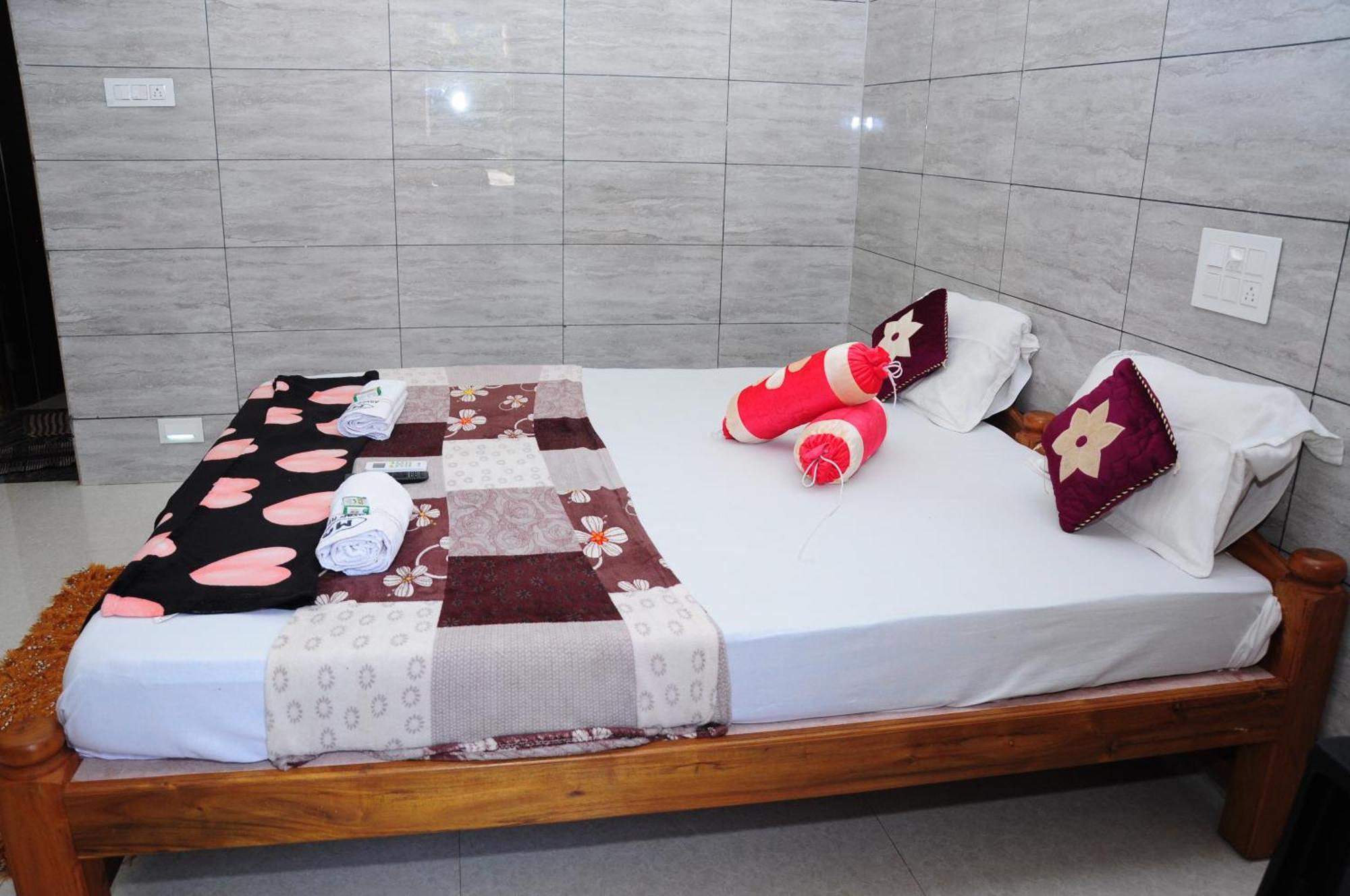 Aryan Residency Villa Mavalli Bilik gambar